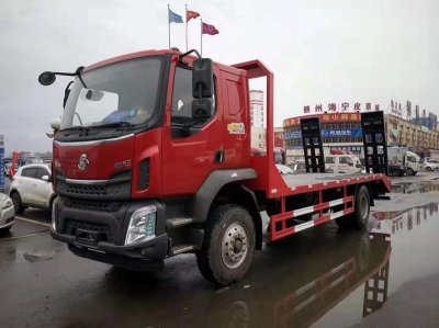 挖機平板運輸車增壓器保養(yǎng)小妙招超實用！